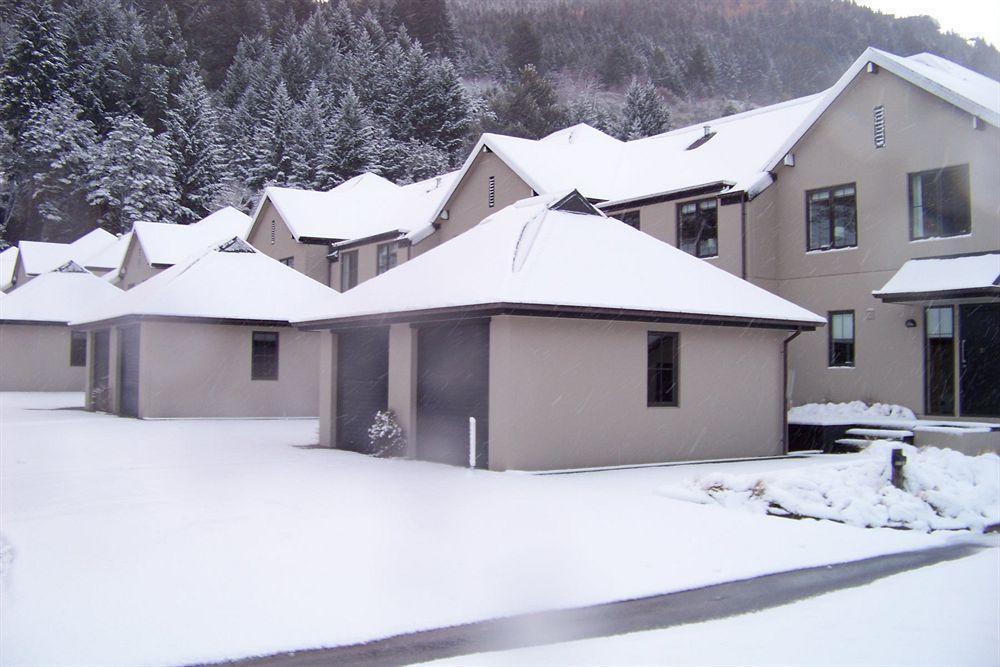 Platinum Aparthotel